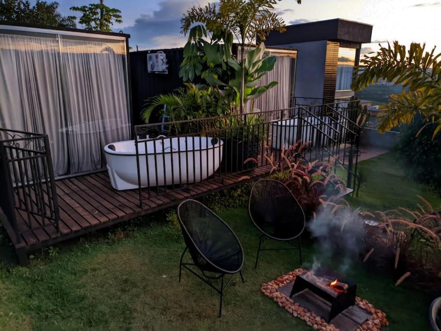 Tiny House Paraiso Minicasas Com Hidromassagem Pouso Alegre Exteriér fotografie